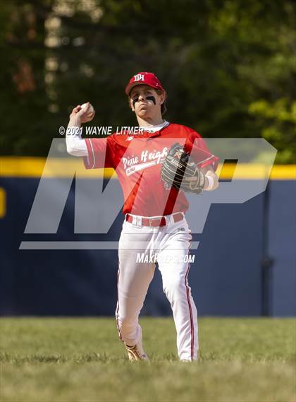 Thumbnail 2 in Dixie Heights @ Covington Catholic photogallery.