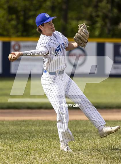 Thumbnail 1 in Dixie Heights @ Covington Catholic photogallery.