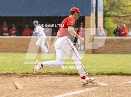 Thumbnail 2 in Dixie Heights @ Covington Catholic photogallery.