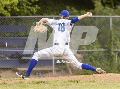 Thumbnail 1 in Dixie Heights @ Covington Catholic photogallery.