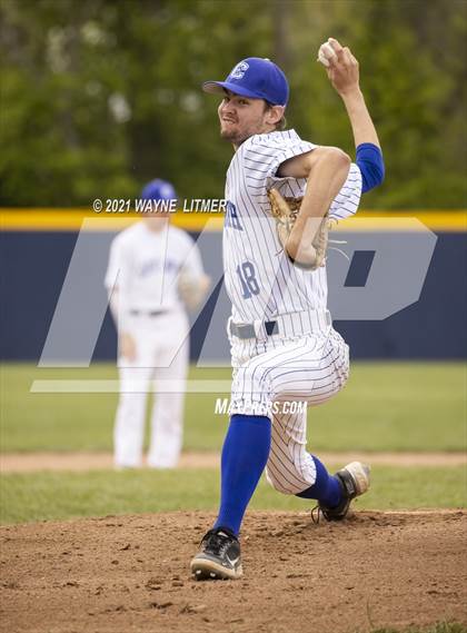 Thumbnail 1 in Dixie Heights @ Covington Catholic photogallery.