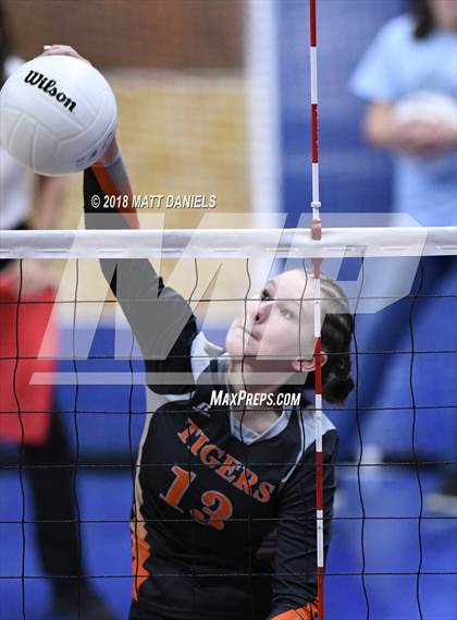 Thumbnail 3 in Wiggins vs. Swink (CHSAA 3A Playoff) photogallery.