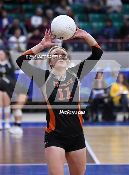 Thumbnail 1 in Wiggins vs. Swink (CHSAA 3A Playoff) photogallery.