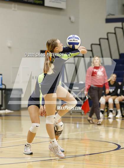 Thumbnail 1 in Logan @ Ridgeline photogallery.