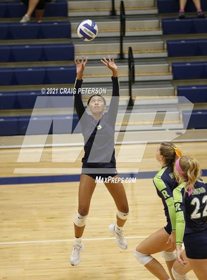 Thumbnail 3 in Logan @ Ridgeline photogallery.