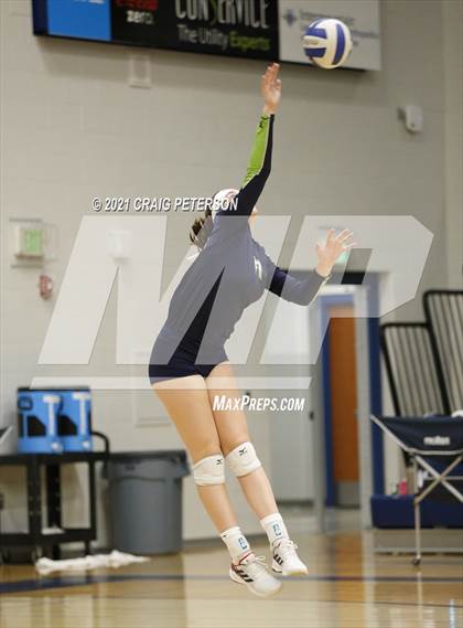 Thumbnail 2 in Logan @ Ridgeline photogallery.