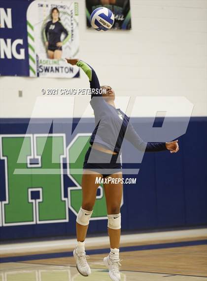 Thumbnail 2 in Logan @ Ridgeline photogallery.