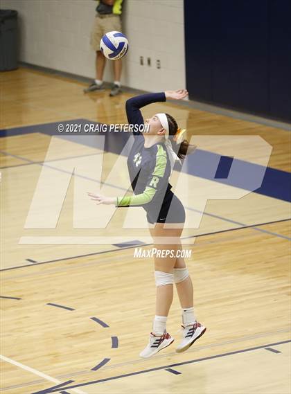 Thumbnail 2 in Logan @ Ridgeline photogallery.