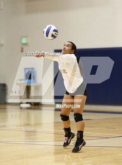 Thumbnail 2 in Logan @ Ridgeline photogallery.