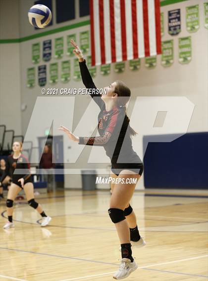 Thumbnail 3 in Logan @ Ridgeline photogallery.