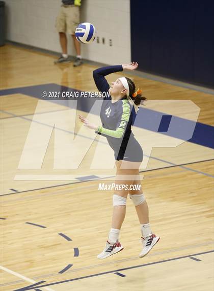 Thumbnail 1 in Logan @ Ridgeline photogallery.