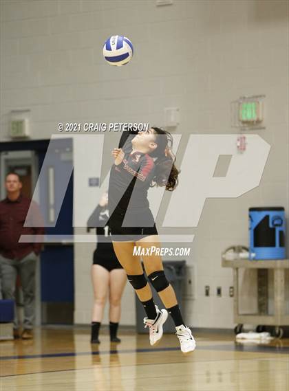 Thumbnail 2 in Logan @ Ridgeline photogallery.