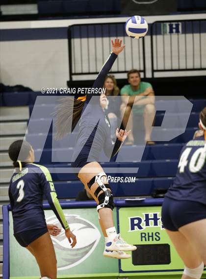 Thumbnail 2 in Logan @ Ridgeline photogallery.