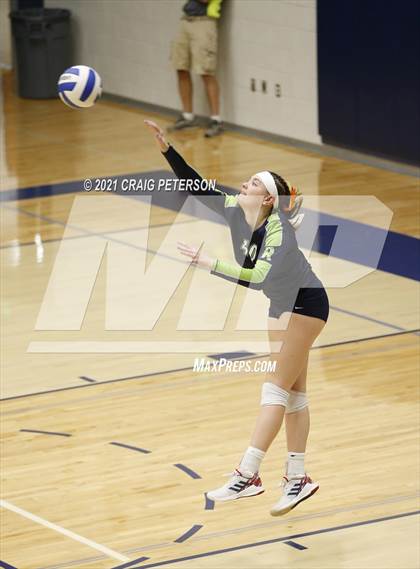 Thumbnail 2 in Logan @ Ridgeline photogallery.