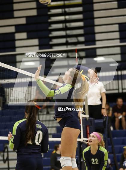 Thumbnail 3 in Logan @ Ridgeline photogallery.
