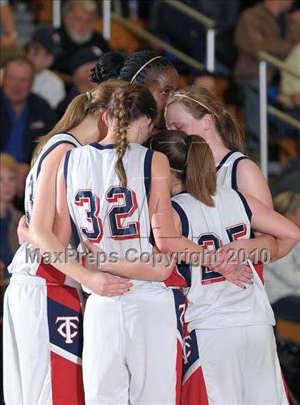 Thumbnail 2 in Ripon Christian vs. Turlock Christian (CIF SJS D5 Playoffs) photogallery.
