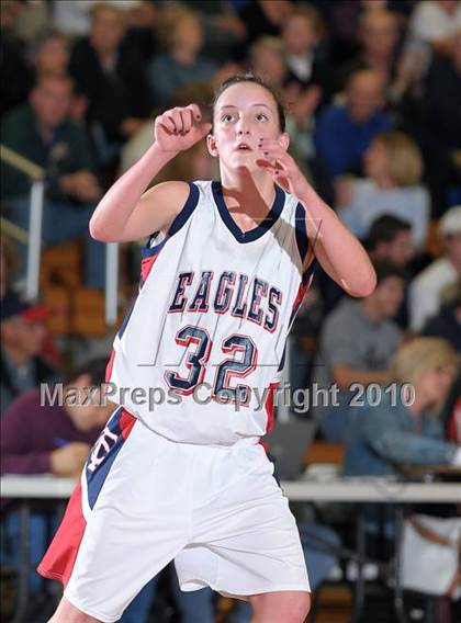 Thumbnail 2 in Ripon Christian vs. Turlock Christian (CIF SJS D5 Playoffs) photogallery.