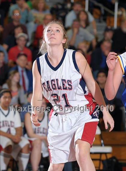 Thumbnail 3 in Ripon Christian vs. Turlock Christian (CIF SJS D5 Playoffs) photogallery.