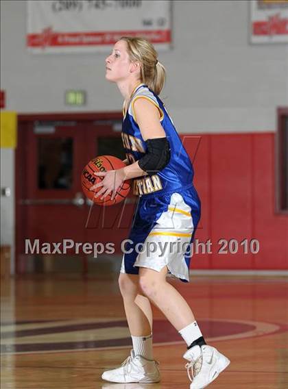 Thumbnail 2 in Ripon Christian vs. Turlock Christian (CIF SJS D5 Playoffs) photogallery.