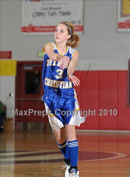 Thumbnail 2 in Ripon Christian vs. Turlock Christian (CIF SJS D5 Playoffs) photogallery.