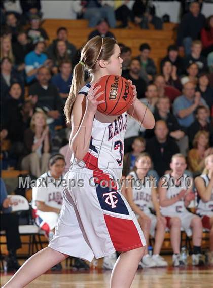 Thumbnail 3 in Ripon Christian vs. Turlock Christian (CIF SJS D5 Playoffs) photogallery.