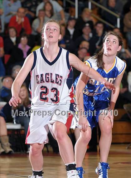 Thumbnail 3 in Ripon Christian vs. Turlock Christian (CIF SJS D5 Playoffs) photogallery.