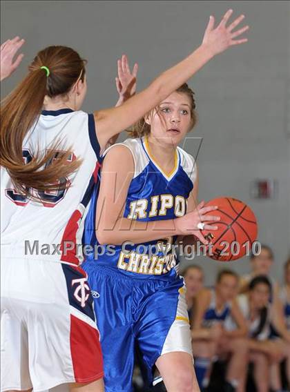Thumbnail 2 in Ripon Christian vs. Turlock Christian (CIF SJS D5 Playoffs) photogallery.