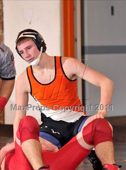 Thumbnail 3 in Centralia vs Mt. Vernon (Conference Dual) photogallery.