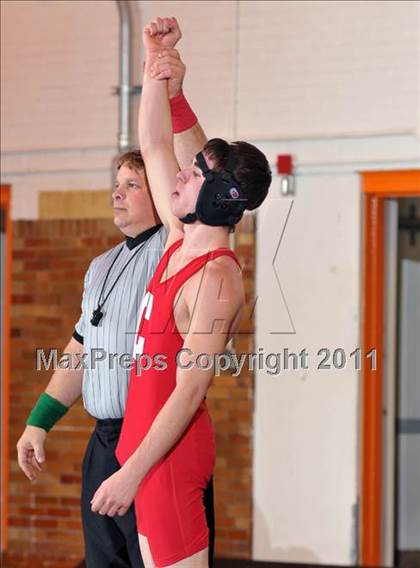 Thumbnail 3 in Centralia vs Mt. Vernon (Conference Dual) photogallery.