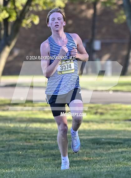 Thumbnail 1 in IHSAA Sectional 15 Ben Davis Meet photogallery.