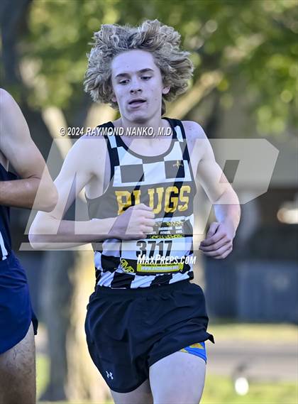 Thumbnail 2 in IHSAA Sectional 15 Ben Davis Meet photogallery.