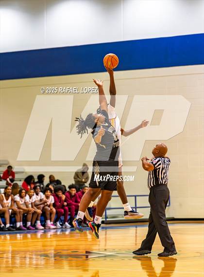 Thumbnail 2 in North Forest @ Yates photogallery.