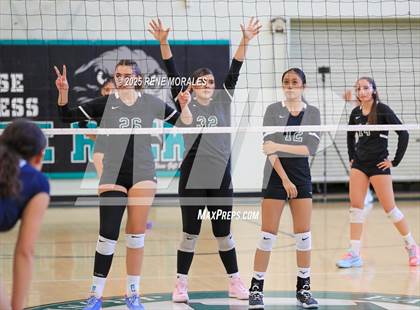 Thumbnail 2 in Sylmar vs Eagle Rock photogallery.