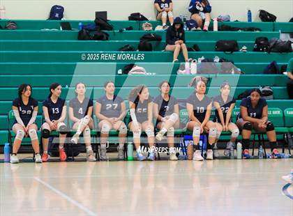 Thumbnail 1 in Sylmar vs Eagle Rock photogallery.