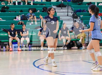 Thumbnail 3 in Sylmar vs Eagle Rock photogallery.