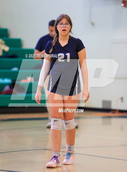 Thumbnail 1 in Sylmar vs Eagle Rock photogallery.