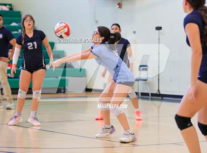 Thumbnail 3 in Sylmar vs Eagle Rock photogallery.