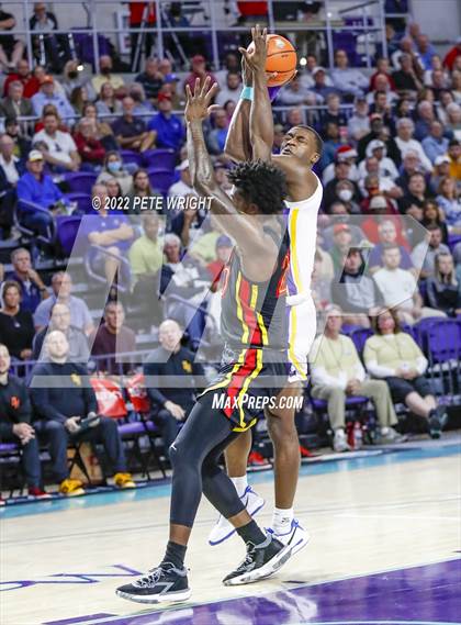 Thumbnail 3 in Montverde Academy vs Oak Hill Academy (City of Palms Classic Final) photogallery.