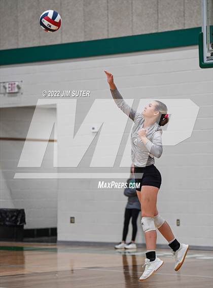 Thumbnail 3 in Neches vs McMullen County (UIL 1A Region 4 Semifinal Playoff) photogallery.