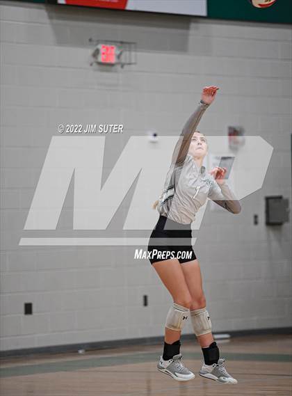 Thumbnail 1 in Neches vs McMullen County (UIL 1A Region 4 Semifinal Playoff) photogallery.