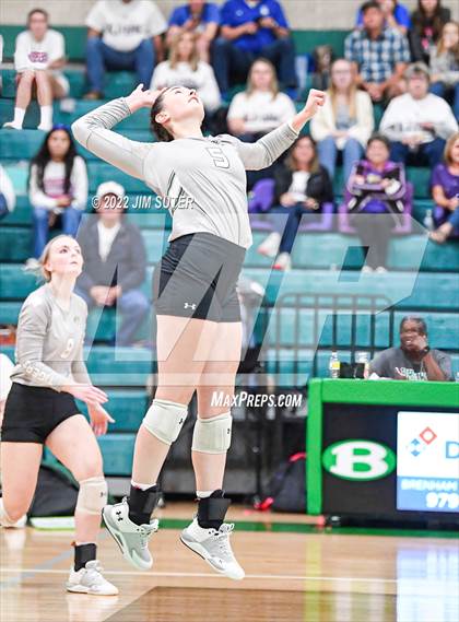 Thumbnail 1 in Neches vs McMullen County (UIL 1A Region 4 Semifinal Playoff) photogallery.