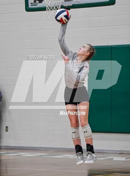 Thumbnail 2 in Neches vs McMullen County (UIL 1A Region 4 Semifinal Playoff) photogallery.