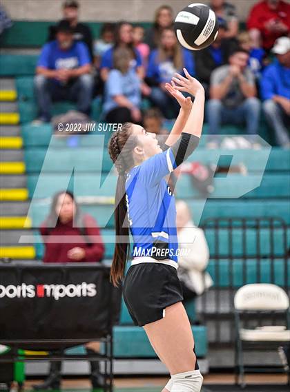 Thumbnail 1 in Neches vs McMullen County (UIL 1A Region 4 Semifinal Playoff) photogallery.