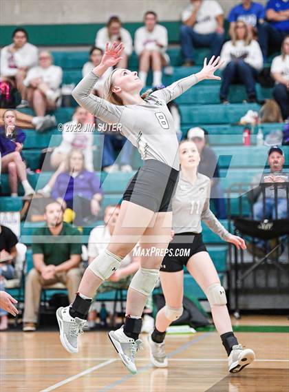 Thumbnail 1 in Neches vs McMullen County (UIL 1A Region 4 Semifinal Playoff) photogallery.