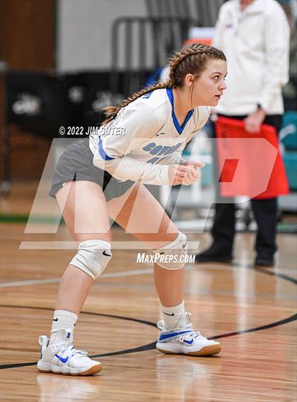 Thumbnail 1 in Neches vs McMullen County (UIL 1A Region 4 Semifinal Playoff) photogallery.