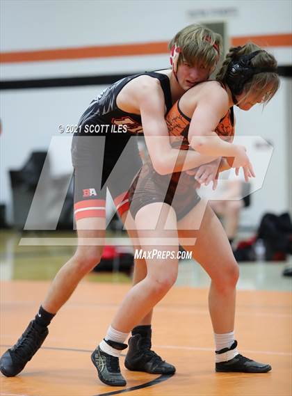 Thumbnail 1 in Liberty Union vs Amanda-Clearcreek photogallery.