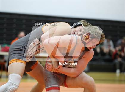 Thumbnail 3 in Liberty Union vs Amanda-Clearcreek photogallery.
