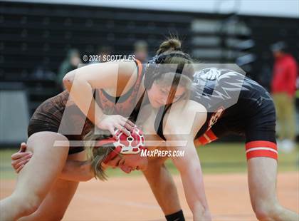 Thumbnail 1 in Liberty Union vs Amanda-Clearcreek photogallery.