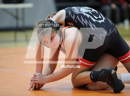 Thumbnail 3 in Liberty Union vs Amanda-Clearcreek photogallery.