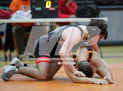 Thumbnail 2 in Liberty Union vs Amanda-Clearcreek photogallery.